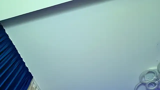 Avatar of scarleteyes_