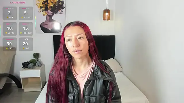 Avatar of Scarlett__bell