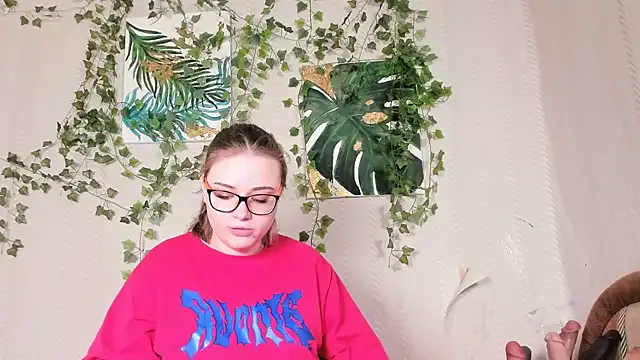 Seductive_She_Wolf — Freechat on StripChat