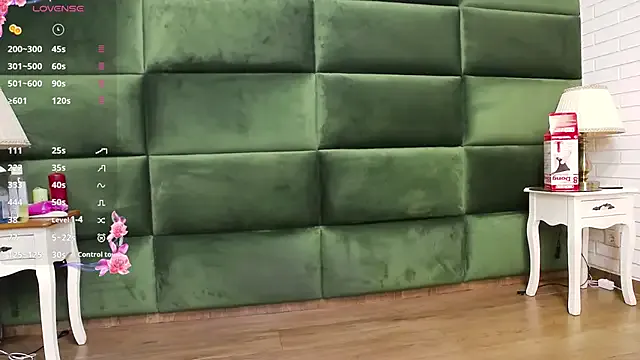 SelenSummer — Let s fuck this ass till i squirt!