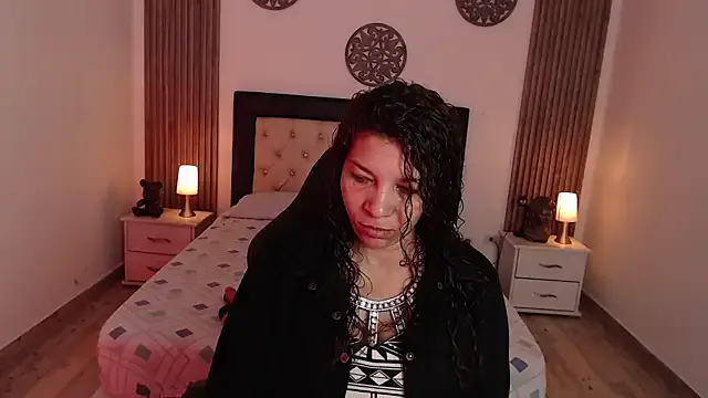 Serena_Houstonn — I like it, look at my tits