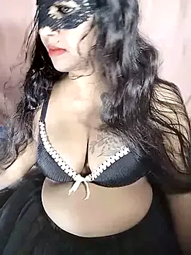 Avatar of Sexy-Monikaa