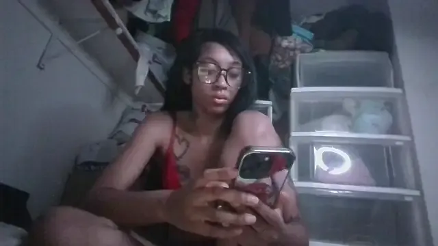 Avatar of sexybribri@xh