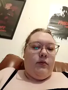 Avatar of Sexycurvyemilyy