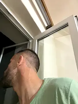 Avatar of sexyman1936