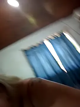 SexyMilf1211 — Meterme los dedos en la conchita