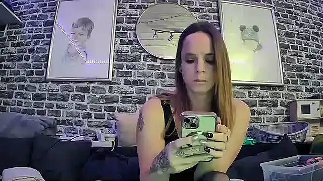 Avatar of SexyMilf_37