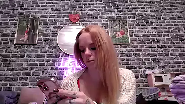 SexyMilf_37's avatar