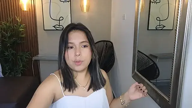 Avatar of Sharlotte_Milk