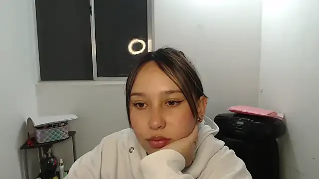 Avatar of Skarlet_Adams28