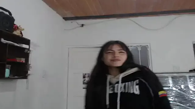 Avatar of skinny_sweet2411