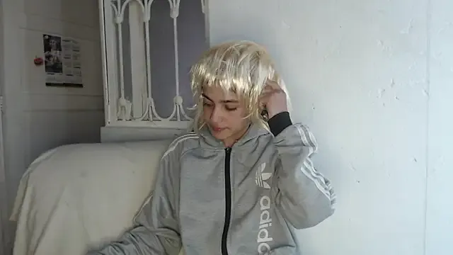 skinny_sweet2411 — naked