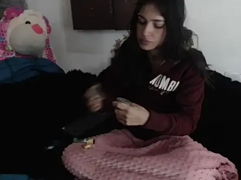 Avatar of skinny_sweet2411