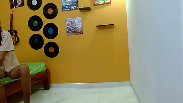 Avatar of skinnyverus18