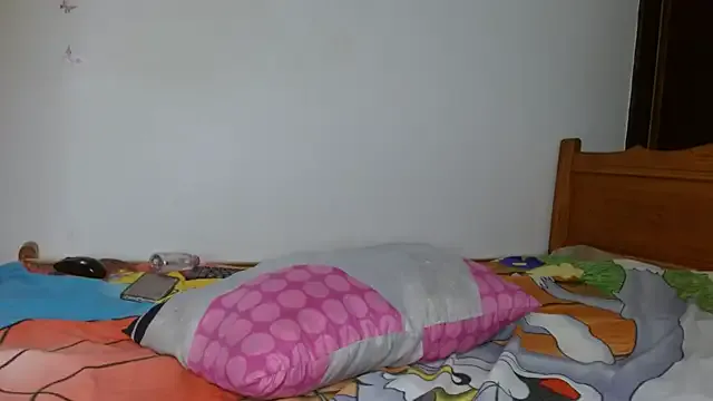 Avatar of smallkarlakarla