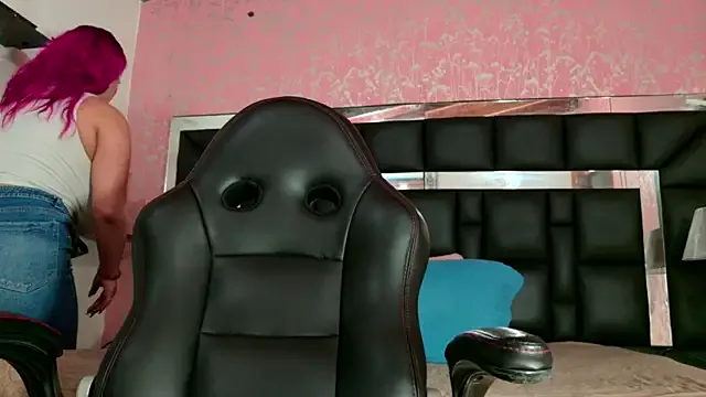 Sofia_martiin — oil on my tits+bounce