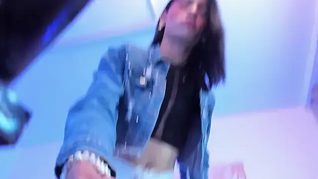 Sofia_summers — Naked