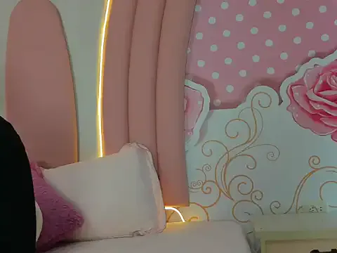 SofiaaBigBoobs — Flash pussy sofi