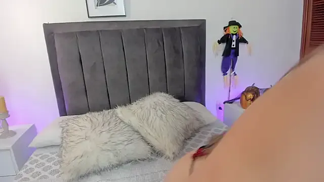 Avatar of Sophia_Clark8