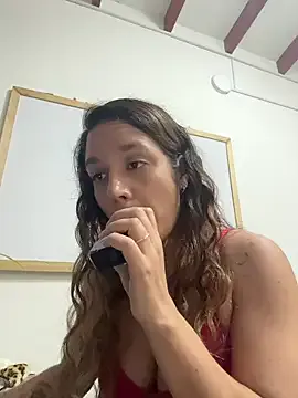 Sophia_House_ — Show tongue