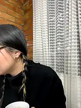 Sophia_Ossa_ — Fuckme with dildo + vibrator on clit