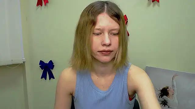 StellaCRL from StripChat is Freechat