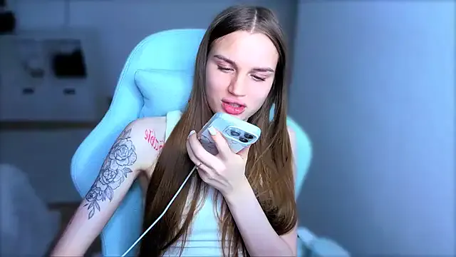 Avatar of StellaLawless