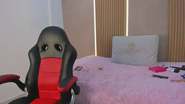 stephany_summer — FUCK PUSSY IN DOGGY STYLE