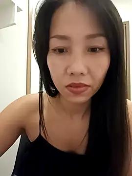 Sugar2k5 from StripChat is Freechat