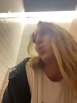 Avatar of Sweet___Emily