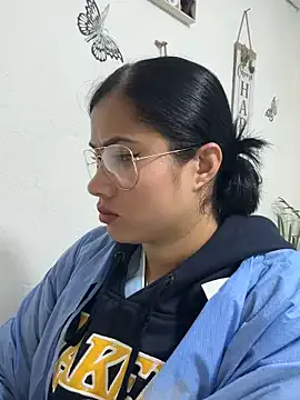 Avatar of Sweet__Nurse1