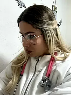 Avatar of Sweet__Nurse1