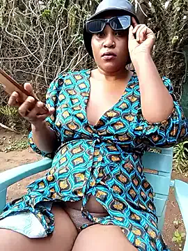 SweetGal98 — MAKE ME CUM DADDYS