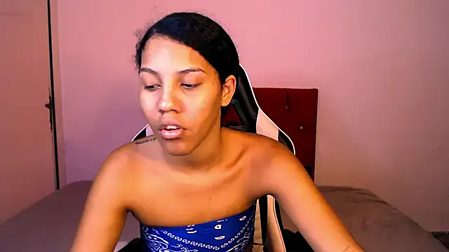 Avatar of Tainara_ebony