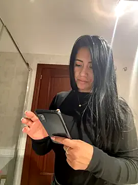 tamara_jay — SHOW TITS + OIL + BJ 