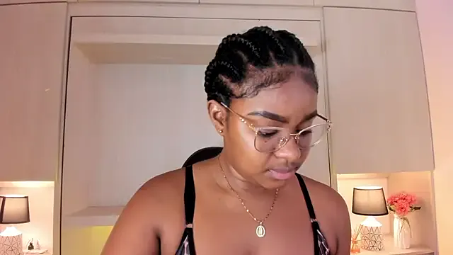 Avatar of tamaraa_smiith