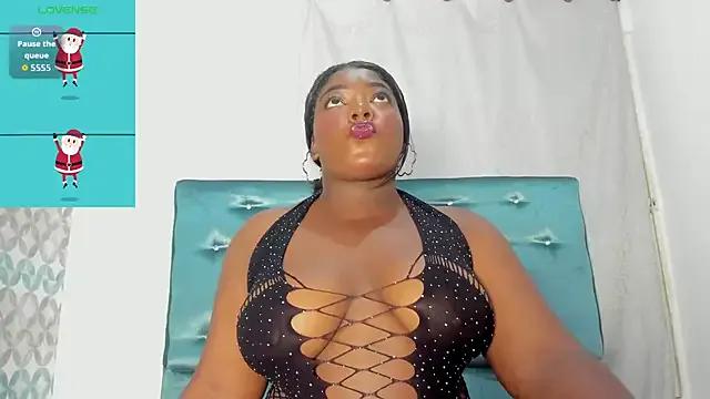 Tamaramilleer — control of my toy for 1 minutes