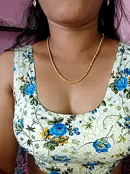 Avatar of Tamil_Shalini_Lustyy