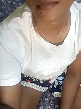 Avatar of tamil_thaara03