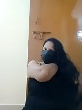 tamilammu1431 — Freechat on StripChat