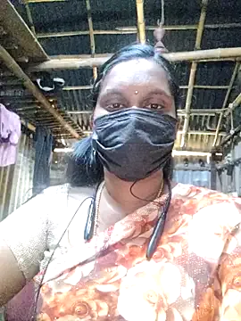 Tamildivya18 — Freechat on StripChat