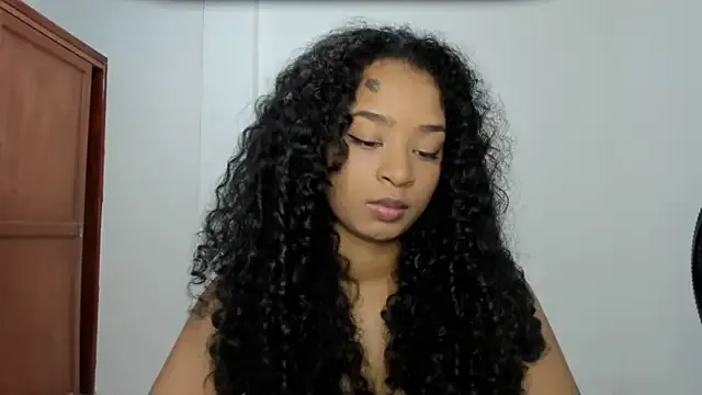 Tammy-Bliss — Naked