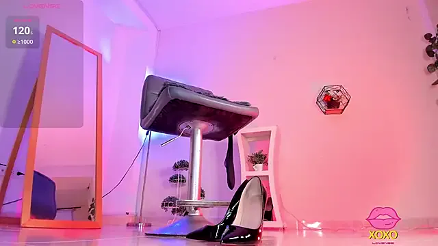 thais_dreams — Freechat on StripChat