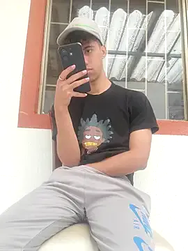 The_boy_good — Cum in public