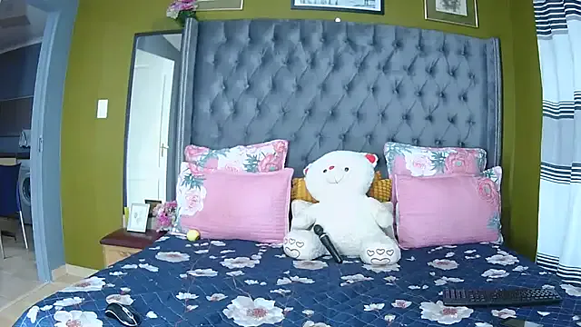 TheDramadoll — Freechat on StripChat