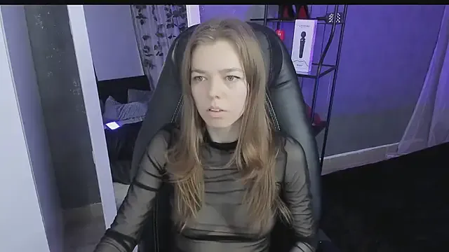 Tina_Tayllor — MASTURB WITH CLOTHES