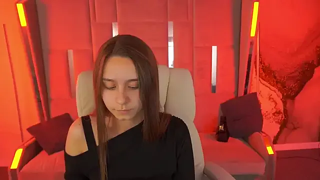 TinyNatalie — Dance