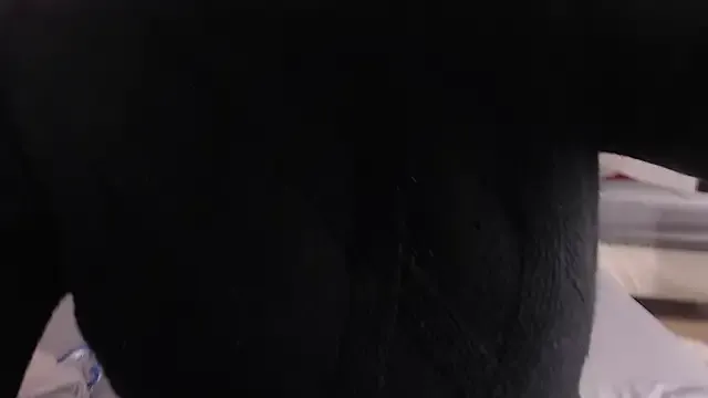 Avatar of tinyy_whore18