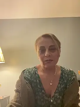 ToriLove777's avatar