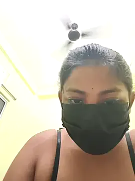 Trending_Couple — Last tipper get 5min Lush Control 